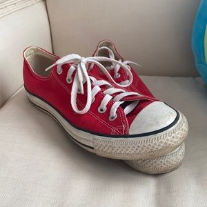 Red converse